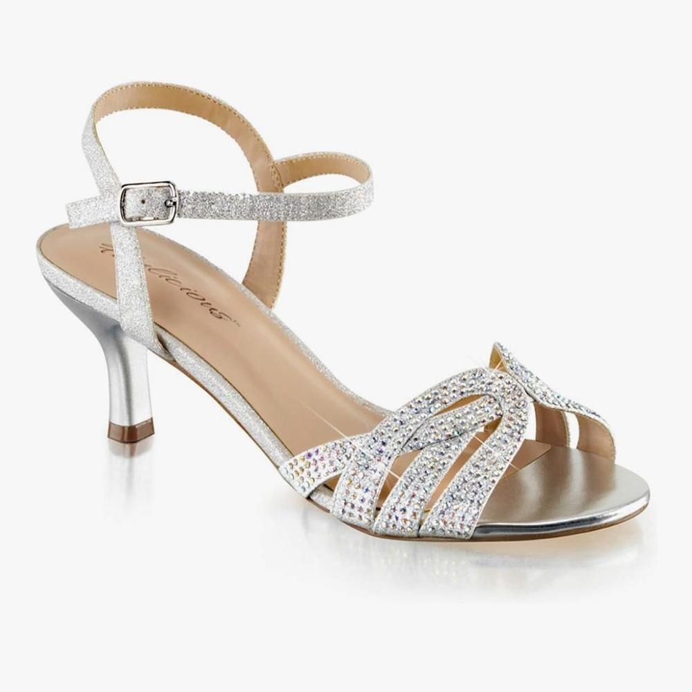 Fabulicious Elegant Silver Women's Heels